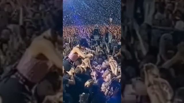 Virtuous Vanessa-Mae plays on MJ & Friends 1999🎻 #vanessamae смотреть онлайн