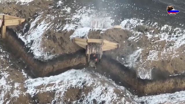 Кадры боевых действий бойцов группировки «Центр» на Красноармейском направлении. смотреть онлайн