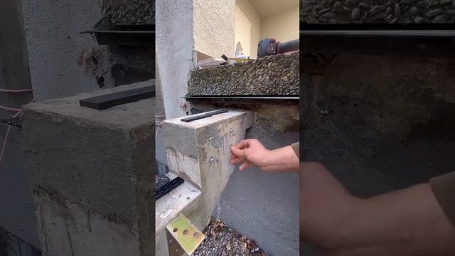 Установил ДЕРЕВЯННЫЕ ступеньки на БЕТОННУЮ лестницу