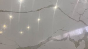 Кварцевый камень ETNA Quartz EQAM 037 Calacatta Gold