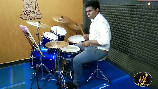 TRINITY COLLEGE LONDON DRUM KIT GRADE 7 UNDER TOWN смотреть онлайн