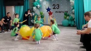 Спортивный танец "Весёлая песенка"
