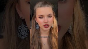 Он собирает в мешок мои вещи... | Читает: Мария Меженная | Автор стихотворения: Лу Рамишвили
