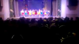 Танец "жадина".