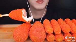 ASMR еда,корндоги и рамен🤗