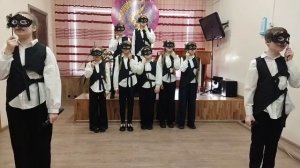 Ансамбль "Campanella". Слова: Юлий Ким, музыка: Геннадий Гладков  "Песня актеров"