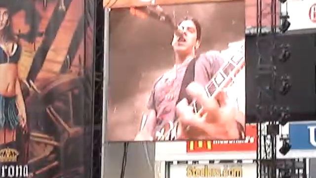 Keith Urban - Better Half LIVE смотреть онлайн