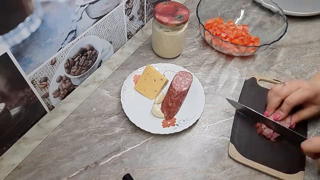 САЛАТ который НЕ НУЖНО ВАРИТЬ!! Идеально Быстро Вкусно и Просто!! САЛАТ на ПРАЗДНИЧНЫЙ СТОЛ!!