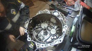 Демонтаж сальника первичного полого вала DSG7 DQ200