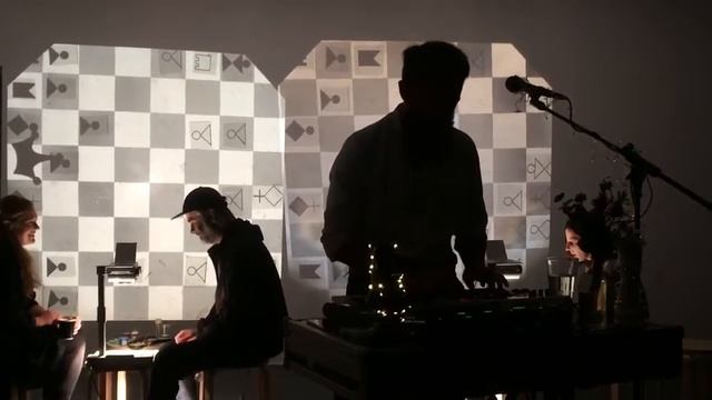 Karpov not Kasparov  - "Soundtrack for a Game of Chess" (short preview) смотреть онлайн