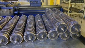 Спиральные очищающие ролики с шевронной навивкой