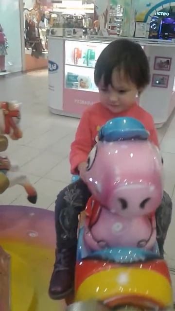 Карусель Свинка Пеппа смотреть онлайн