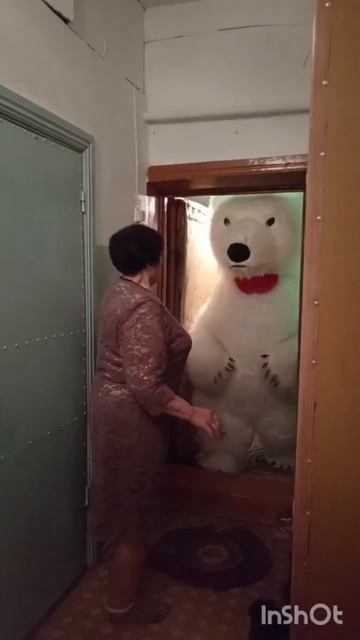 Наш Умка приехал в гости... #новосибирск #белыймишка #аниматоры #деньрождения #поздравление смотреть онлайн