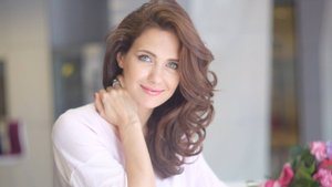 А ТЫ МЕНЯ ЛЮБИ