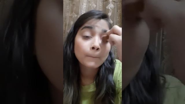 Neon t-shirt & Red eye make-up . .💄 смотреть онлайн