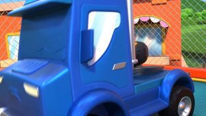 ГОНОЧНЫЙ АВТОМОБИЛЬ и ПОДЪЁМНИК БОРЮТСЯ с простудой - Супер Грузовик в Автомобильном Городе