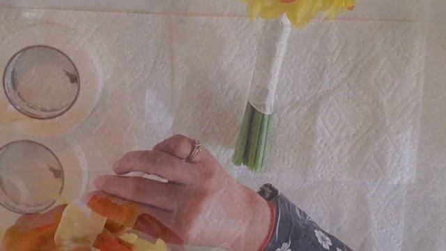 [56편: How to make a beautiful Daffodils bouquet] смотреть онлайн