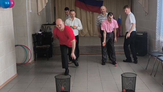 А ну-ка парни! смотреть онлайн