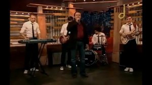 Валерий Курас  -- "Девушка  с  глазами  цвета неба"