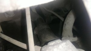 Ваз 2109 ремонт переднего стакана стойки амортизатора, замена шлангов термостата.