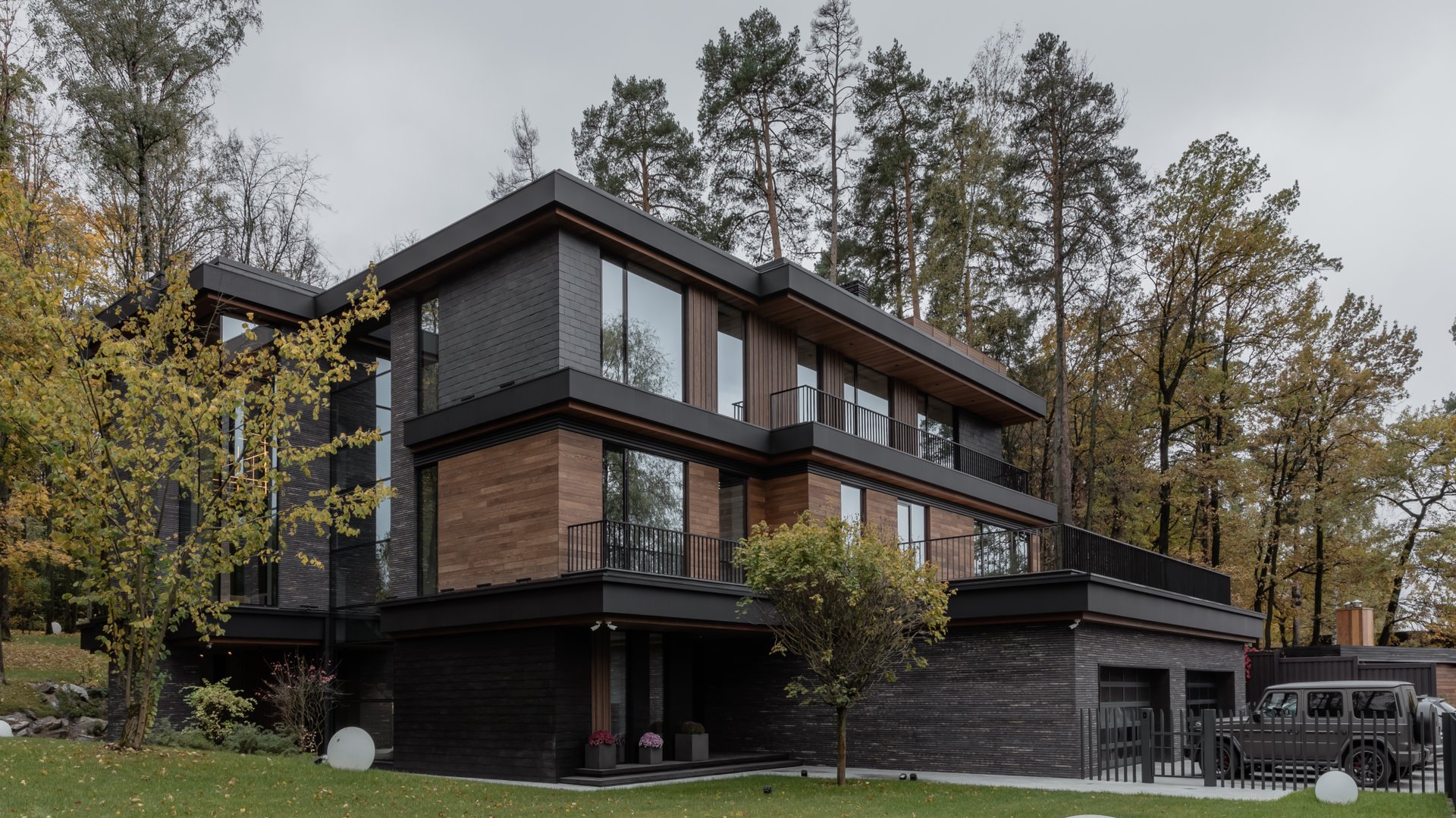 Ход строительных работ загородной резиденции Houston, КП «Жуковка» смотреть онлайн