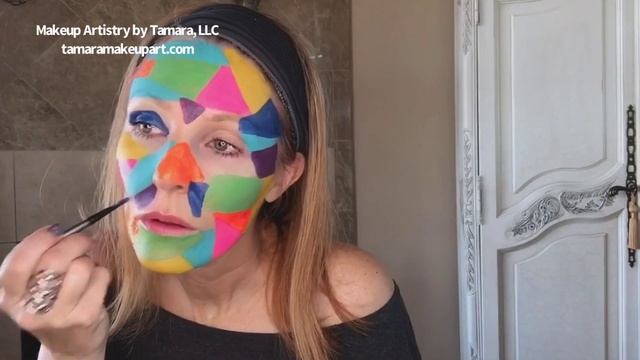 GEOMETRIC MAKEUP/ PICASSO-STYLE LOOK смотреть онлайн