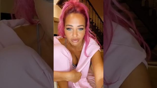 Лиза Триандафилиди в прямом эфире 25.08.2020. Ответы на вопросы.