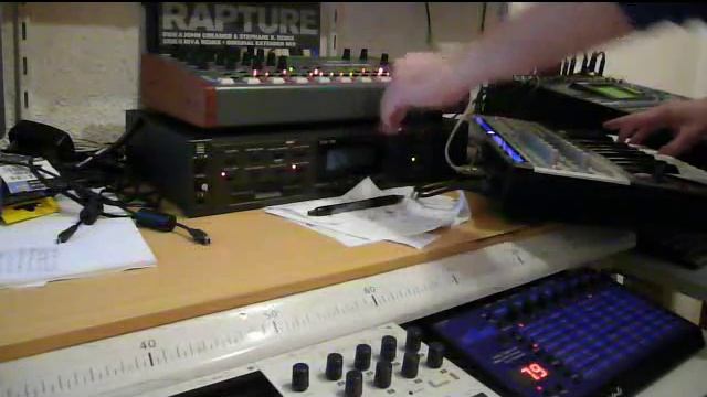 ESI-32, Evolver and XBase 888 (Jam) смотреть онлайн