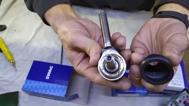 Как поменять Рулевые Наконечники без Сход Развала Мерседес w201 w124.How to change the steering tips смотреть онлайн