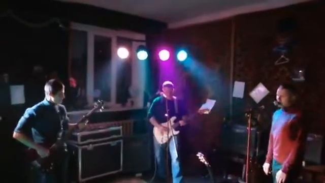 i wanna be your slave ( cover ) смотреть онлайн