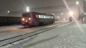 "Приветливая Красотка! " Рельсовый автобус РА1-0053 с сообщением Льгов-1-Киевский - Орëл Прибывает.