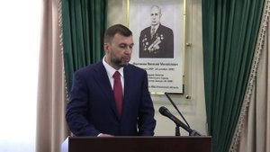 Денис Пушилин вручил государственные награды сотрудникам полиции