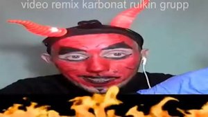 ютуб блогер ХУДОЙ END в очередном смешном ролике