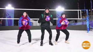 Сначала разминка, потом - волейбол! На снегу... Доброе утро. Фрагмент выпуска от 21.02.2025