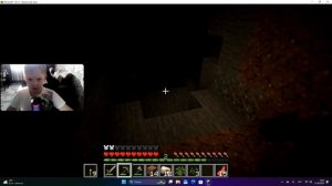 играю в майнрафт.УУУУУУУРРРРРРРАААААА!!!!!!