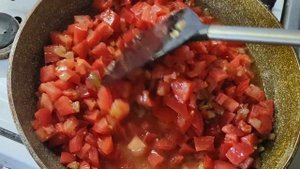 Перец жареный🫑в соусе-  по Молдавски. Приятного аппетита 😋😋