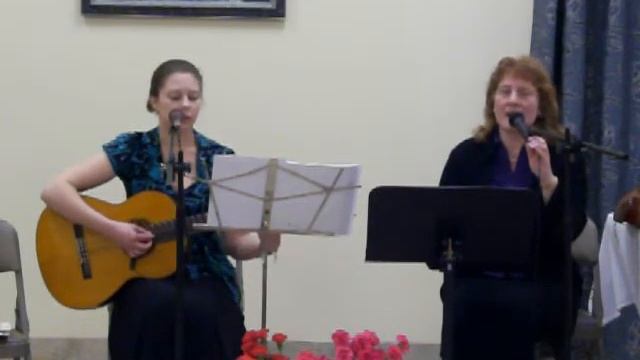 Мария и Светлана Дмитриевы."Холода"  2014 05 09.Концерт ветеранам г. Цинциннати.