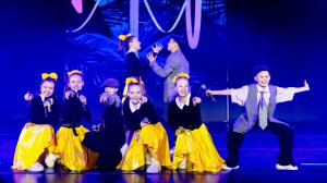 Ансамбль "5 октав" на финале вокально-танцевального конкурса форума Агутина