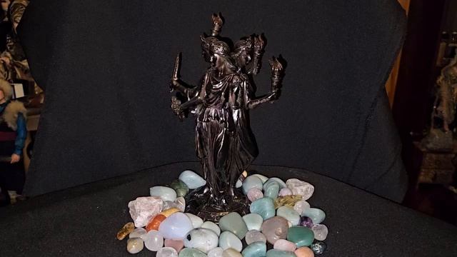 ВОПРОСЫ ВЕДЬМЕ И МОИ ОТВЕТЫ... ЧАСТЬ 4... ИНГА  ХОСРОЕВА...