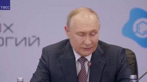 Путин проводит встречу с российскими и иностранными учеными