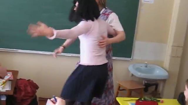 naistepäeva eri.3 смотреть онлайн