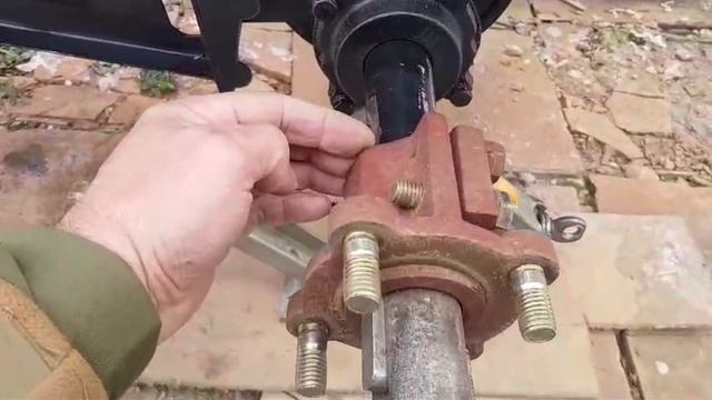 Установка гусеничного модуля "КРУТЕЦ" на тяжелый дизельный мотоблок.
#крутец #мотоблок #гусеницы