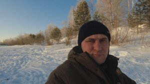 Что же происходит подо льдом на рыбалке!? Почему не клюет!?