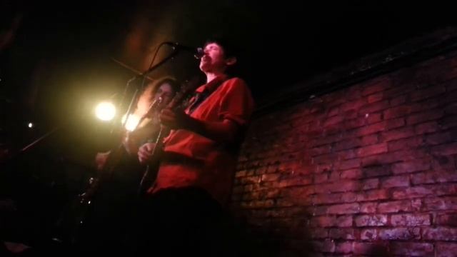 Умка и Броневик - Шоу-бизнес (10.04.2013 China-town-cafe) смотреть онлайн