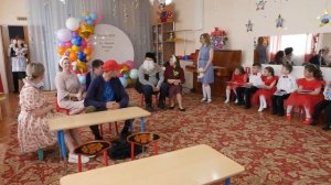 Семья Земляничкиных из Канаша. Сценка с родителями на выпускном в МБДОУ "Детский сад 13" г.Канаш