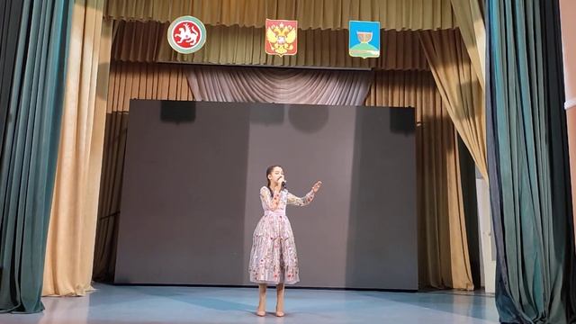 Исламова Ясмина. Песня "Мать - земля моя". смотреть онлайн