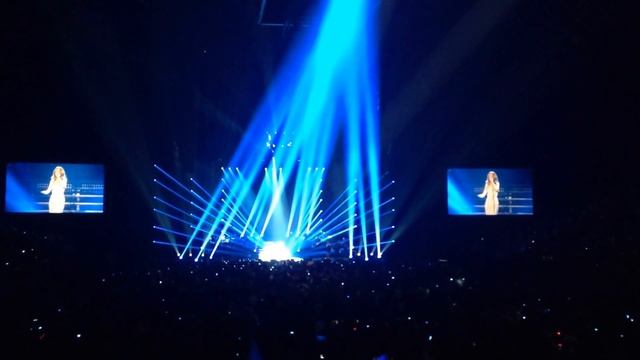 Celine Dion, "My heart will go on" sound problem, Live in Concert Paris Bercy 11/30/13 смотреть онлайн