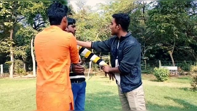 PLAY PUBG With Freind And Fart | Insult AMR смотреть онлайн