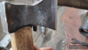 Топоры и молотки не будут слетать с ручек