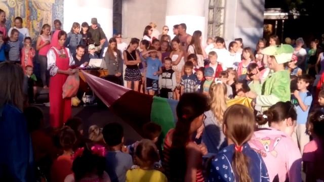 Праздник для детей.Сегодня 11.07.2015 г.Макеевка ДК Дон НАСА.